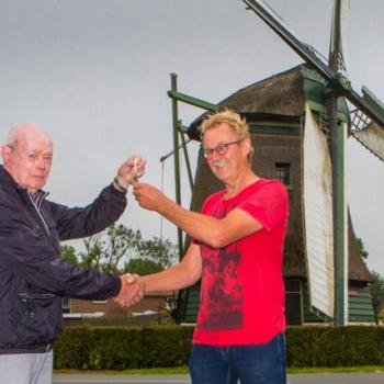 sleuteloverdracht molen de Lastdrager